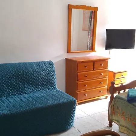 アパート Studio With A Balcony, Swimming Pool, Tennis Court, Ocean